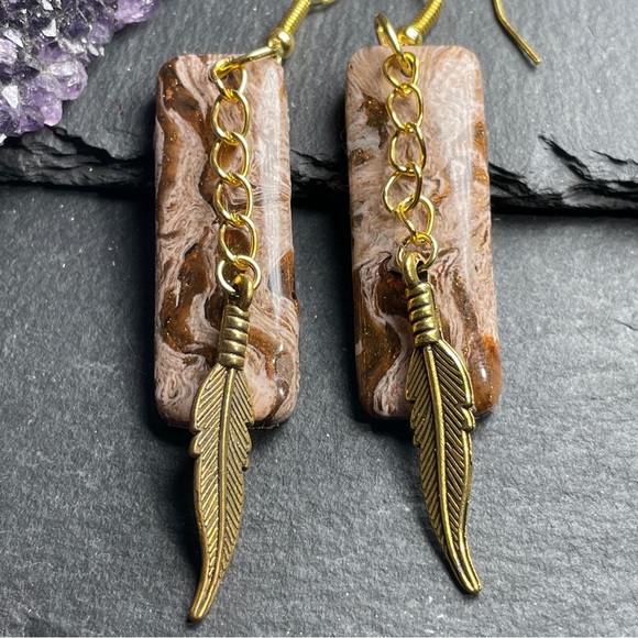 Elegant Hand Crafted Gold and Brown Feather Dangle Earrings - Picture 4 of 14